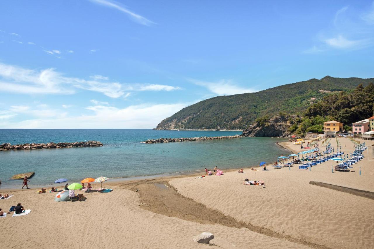 Appartement Un'Oasi Al Mare à Moneglia Extérieur photo